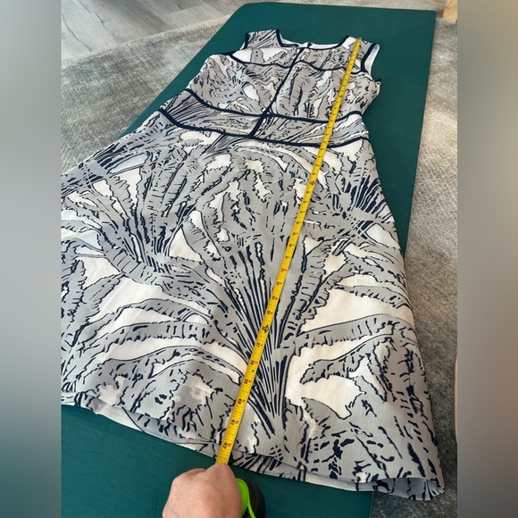 Lafayette 148 New York Damaris Tropical Print Fil Coupe Damaris Size 8 Women's - Picture 10 of 12